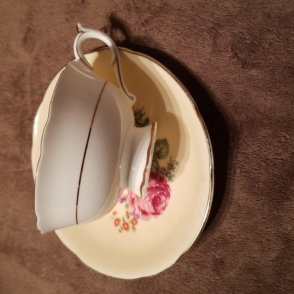 Vintage Paragon Bone China Teacup & Saucer Set Double Warrant / Peach, floral - Picture 16 of 17
